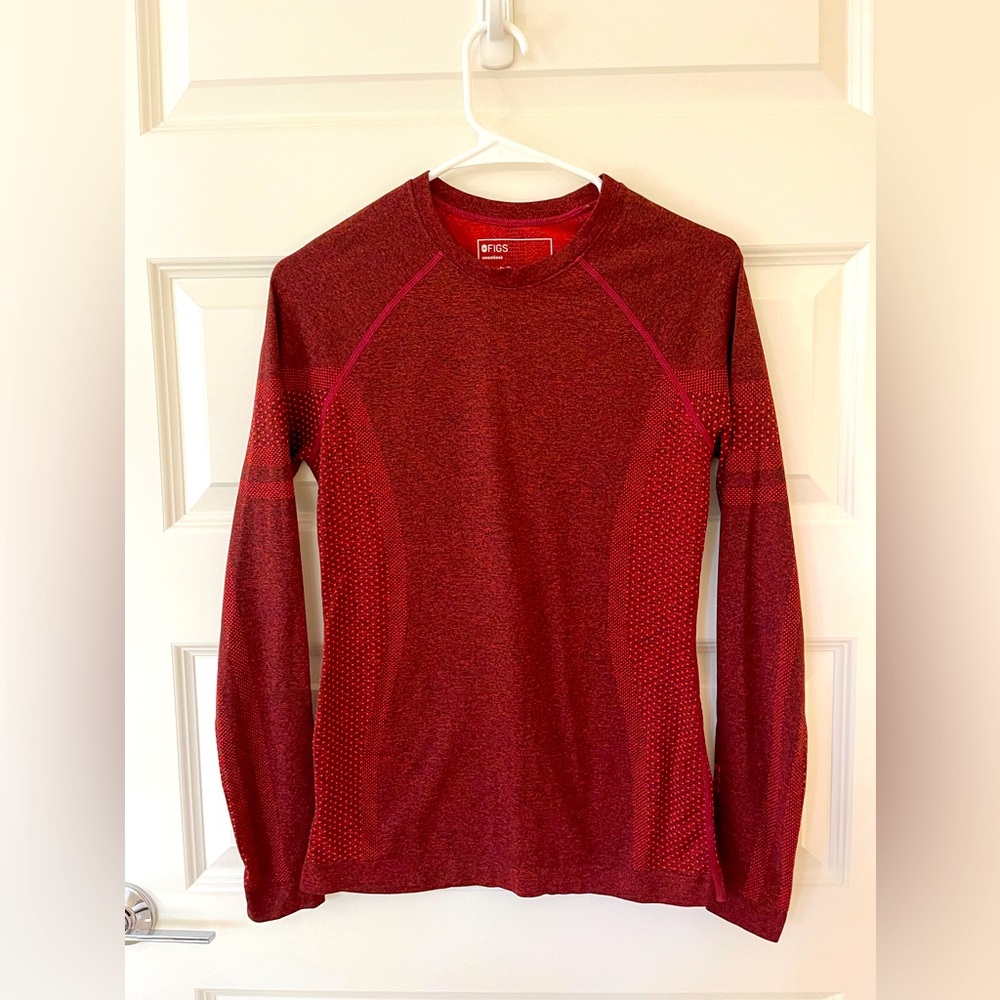 FIGS Women's Salta Seamless Longsleeve Underscrub in Red